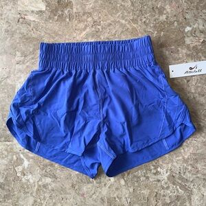 Attifall women's high-waisted running shorts size small NWT